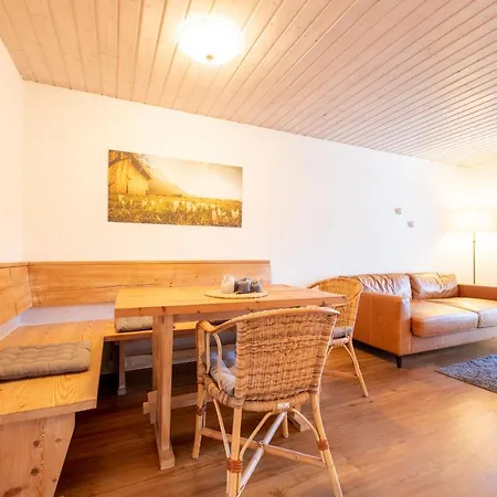 Kloana Waxlstoa جارمش بارتنكيرشن