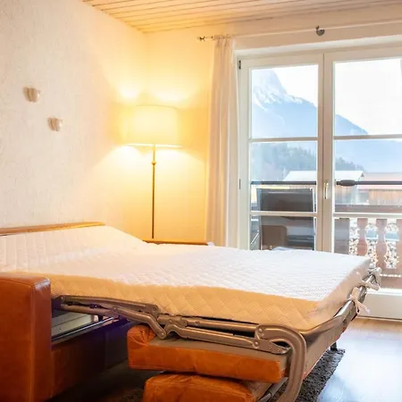 Kloana Waxlstoa * جارمش بارتنكيرشن